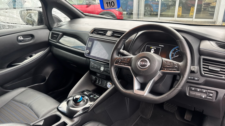 Nissan LEAF 160kW e+ N-Connecta 59kWh 5dr Auto Electric Hatchback